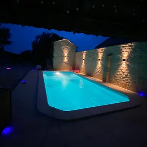 Provencal Du Mas Arnaud Arles
